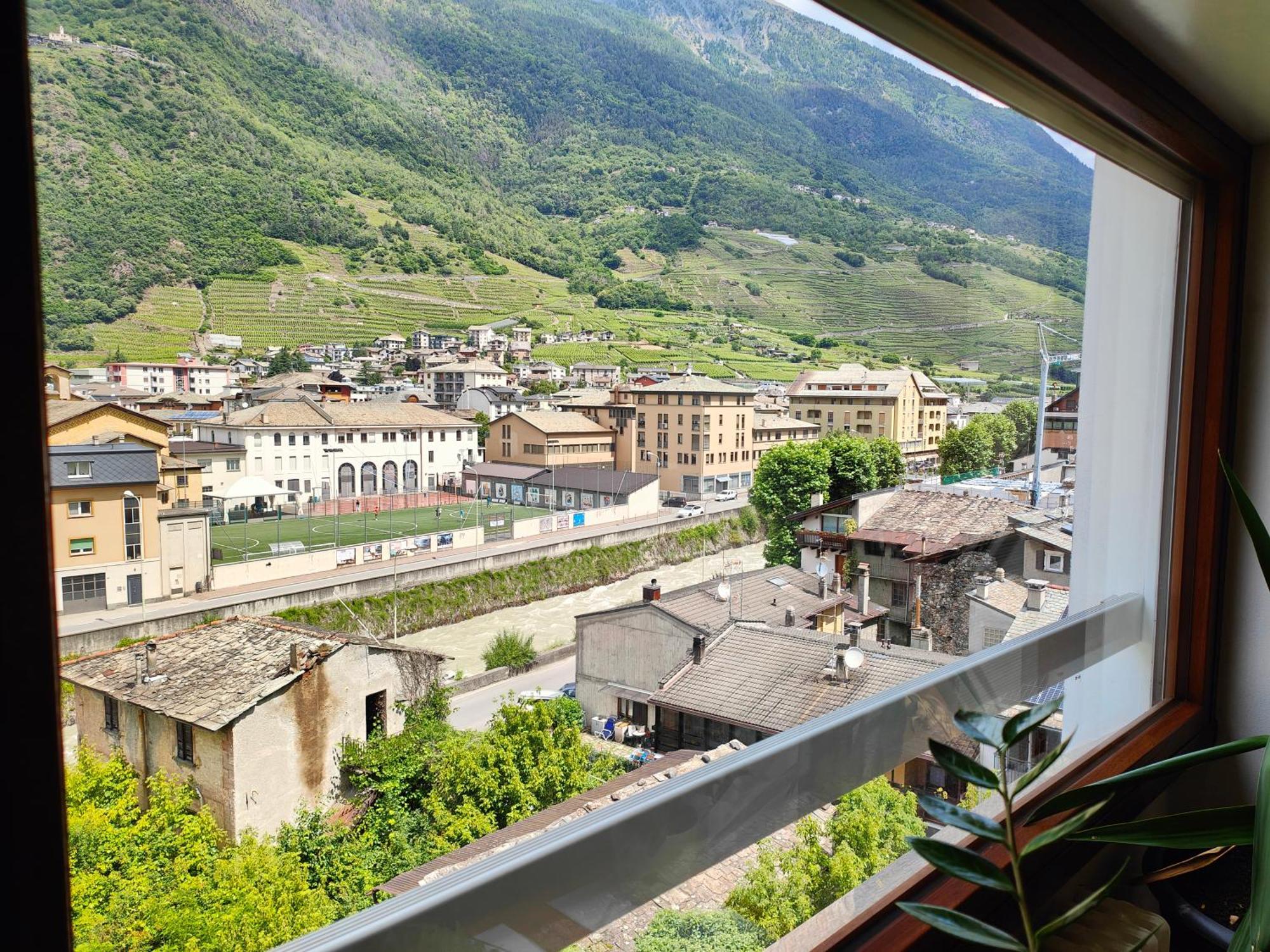 Alfiumea Apartamento Tirano Exterior foto